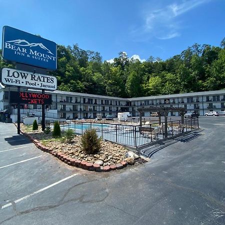 Bear Mount Inn & Suites Pigeon Forge Dış mekan fotoğraf